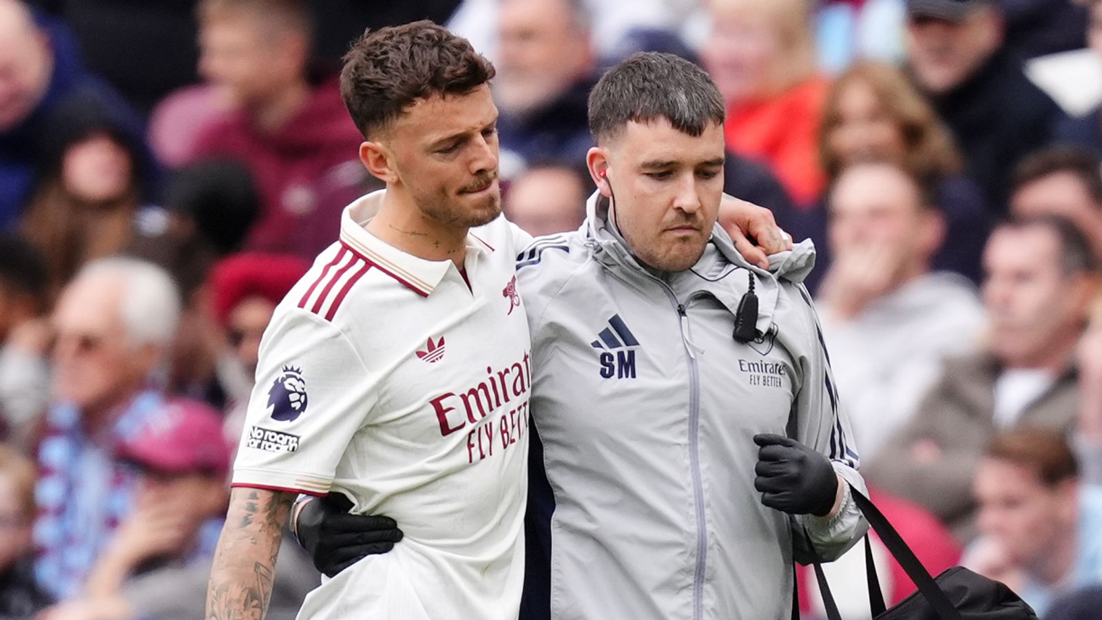 Ben White's Season Ends, World Cup Dream Crushed by Devastating Injury!