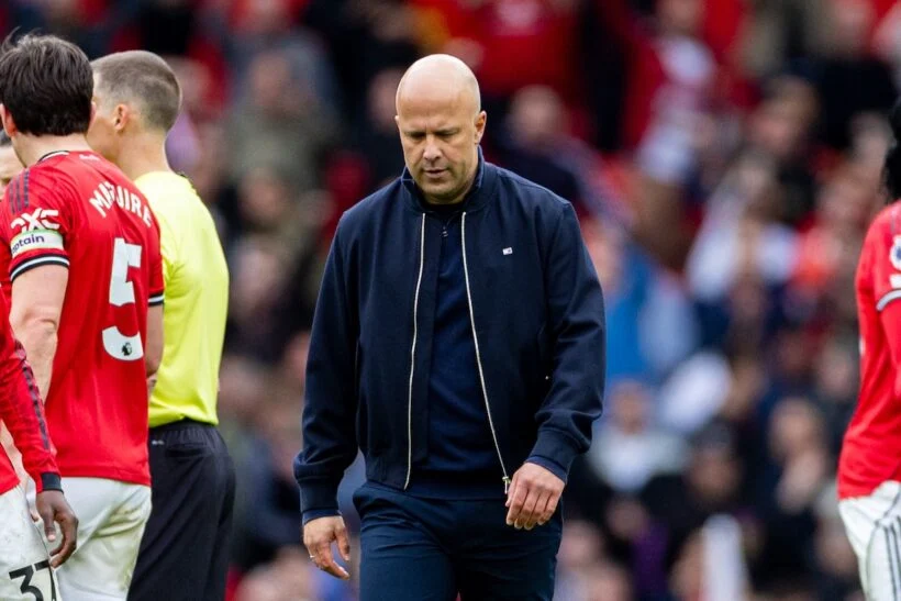 Furious Slot Accuses Officials! Liverpool's Loss to Man United Blamed on 'Bad Calls'!