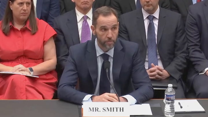 Justice Hammer Falls: Jack Smith Battles Trump Over 2020 Election Overturn Bid