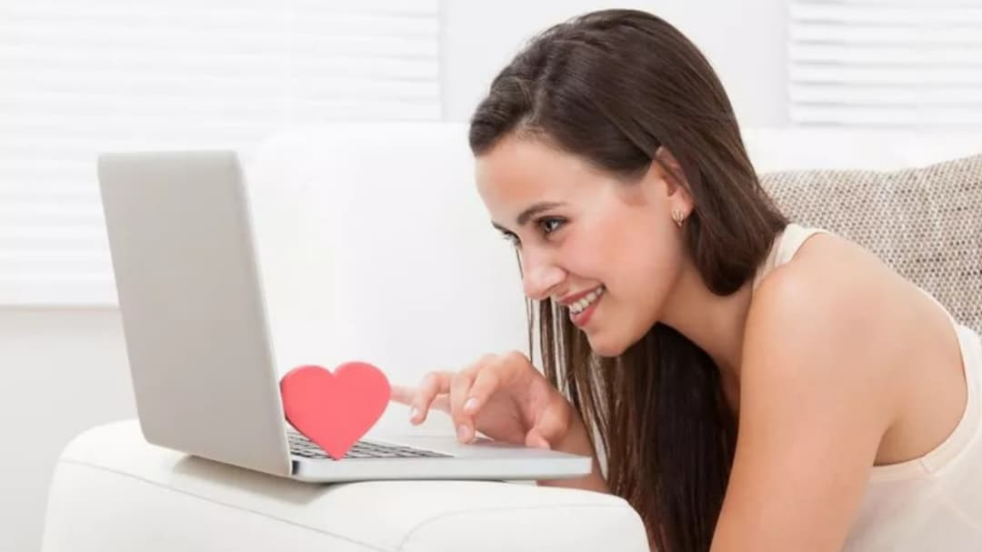 Your “Perfectly Honest” Teen Will Still Date Behind Your Back!