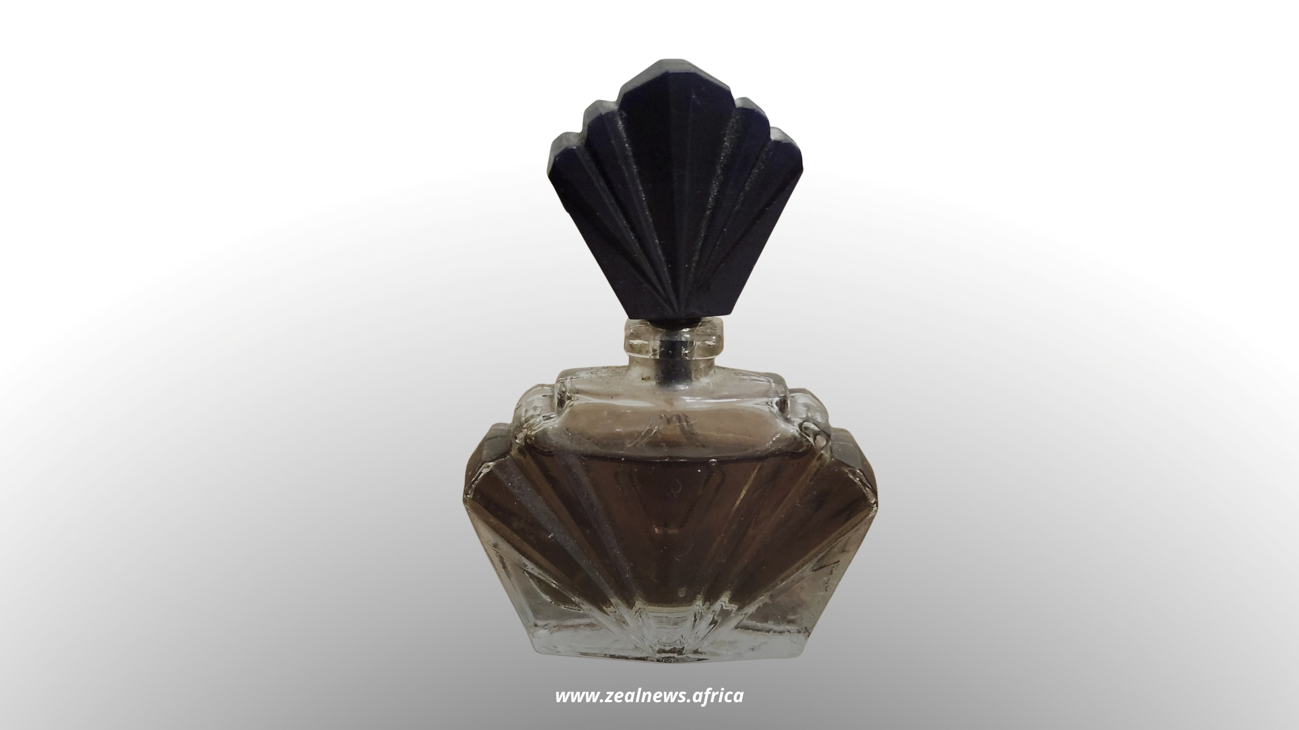 The Second-Hand Perfume Market Is Booming, And the Reasons Are Surprising 